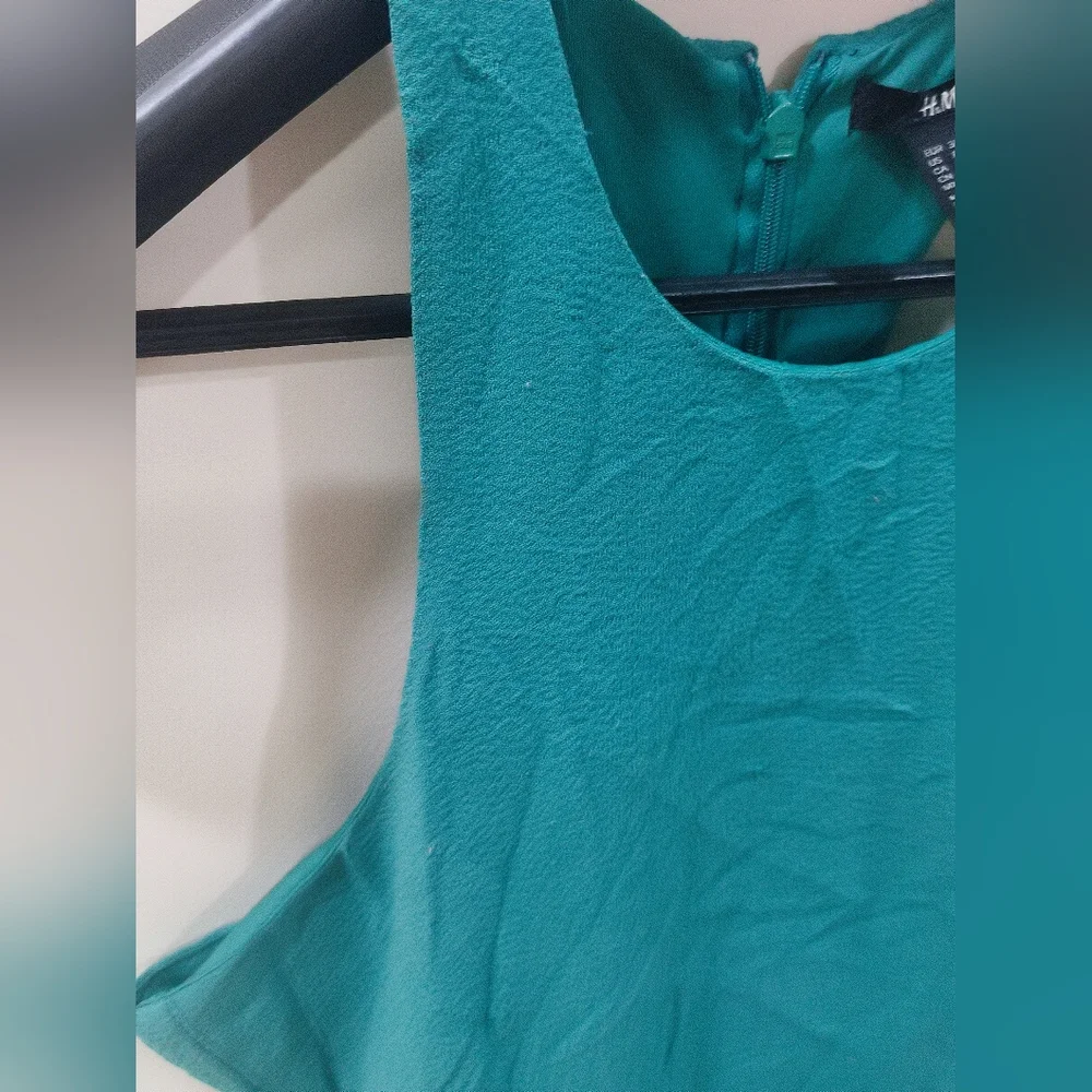 H&M dress - Picture 4 of 5